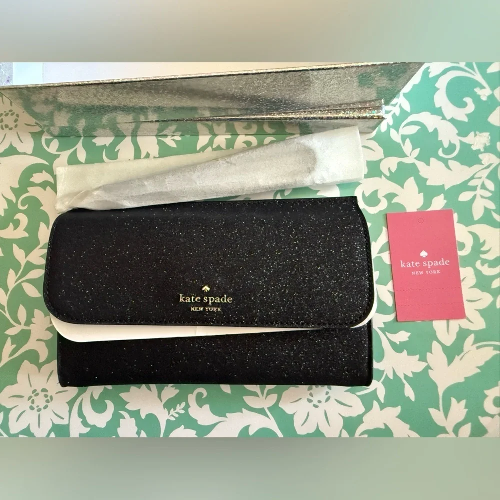 Kate Spade Medium Flap Phone Wristlet Glimmer Boxed. New !